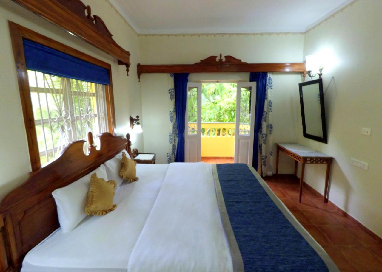 Palm Grove Cottages - Leisure Resort Бенаулим Экстерьер фото