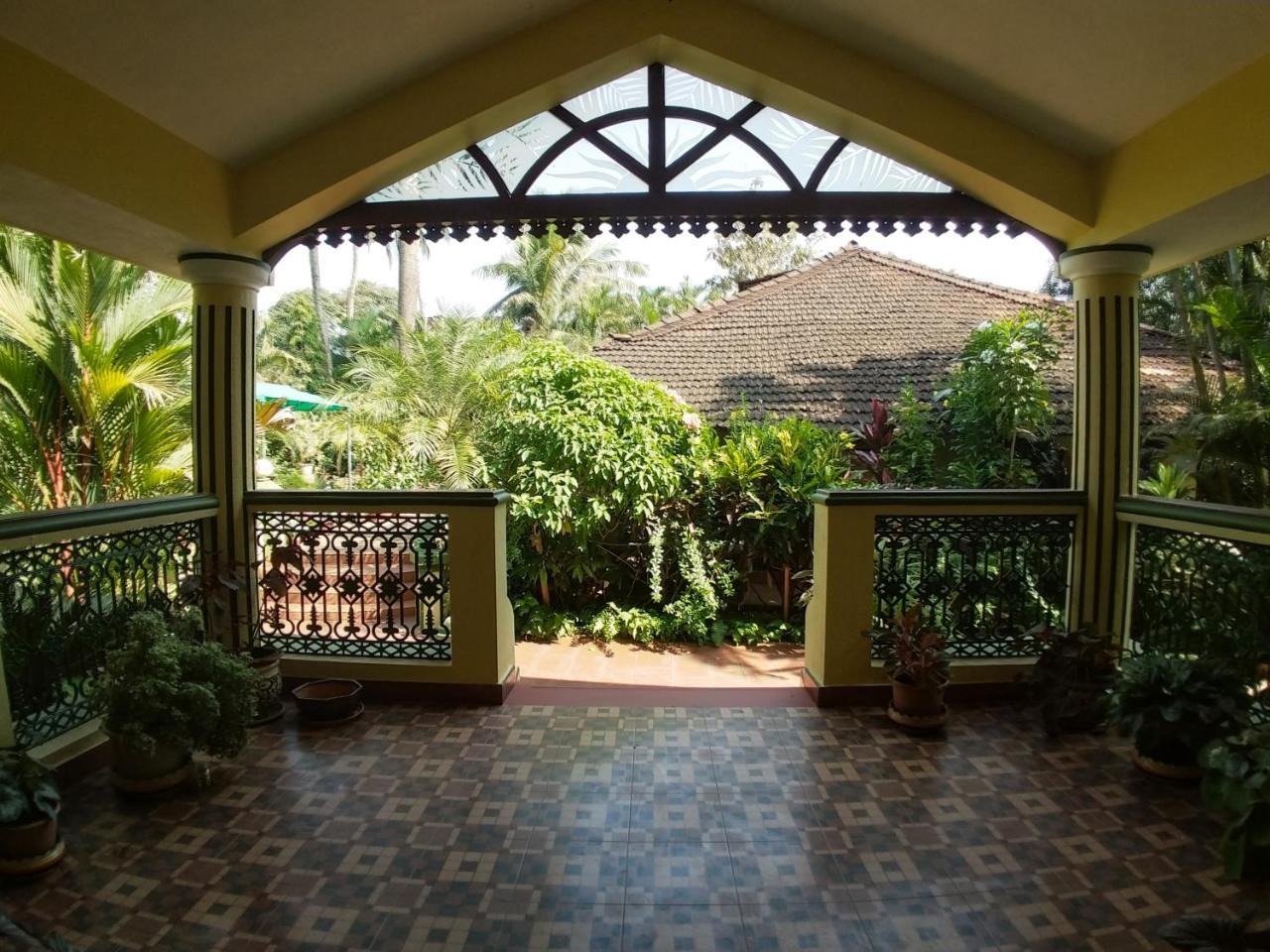 Palm Grove Cottages - Leisure Resort Бенаулим Экстерьер фото